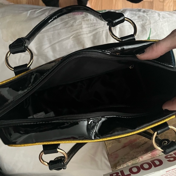 Sourpuss Black and Gold Bat Shoulder Bag - Picture 2 of 6